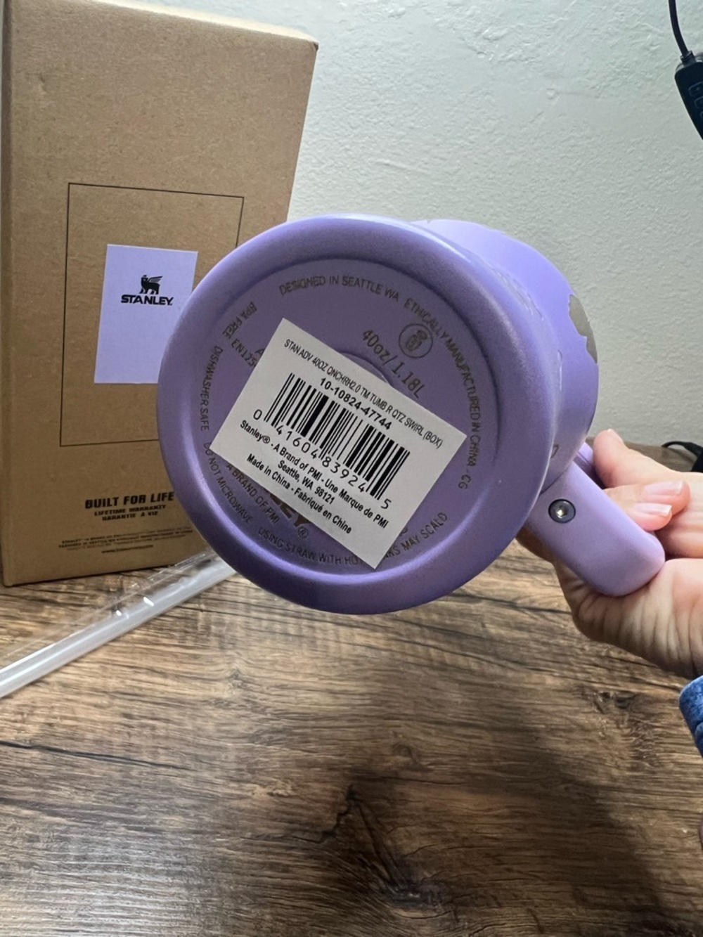 Stanley 40oz Quencher H2.0 Disney Stitch Purple Tumbler Lilac Flowstate NWT - Picture 2 of 3